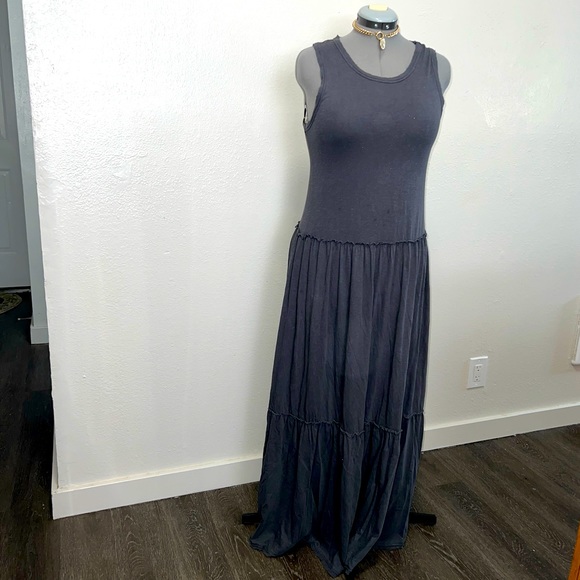 Distressed Tank Top Maxi Dress Women’s Size Medium Tiered Dress Dark Grey - Picture 1 of 14